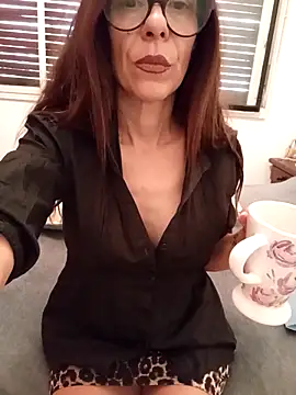 Snapshot of Esmeralda_passion chatting on September 16, 2025, 11:33 am Esmeralda passion online show from September 16, 2025, 11:33 am