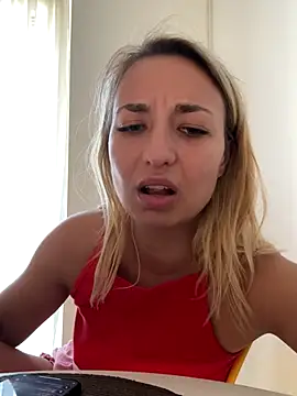 Celine charme online show from September 21, 2025, 3:02 pm