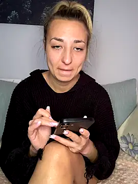 Celine charme online show from September 23, 2025, 11:02 am