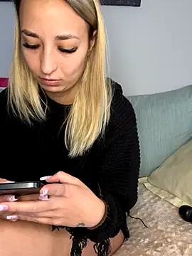 Celine charme online show from October 2, 2025, 12:01 pm