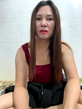 Moan Mary online show from October 9, 2025, 3:21 pm