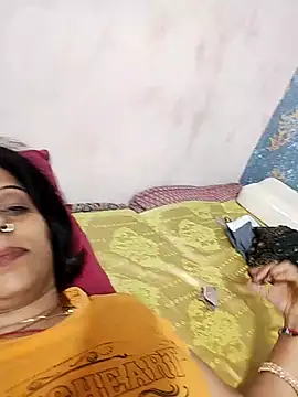 Snapshot of Soniya_Roy chatting on September 19, 2025, 5:57 pm Soniya Roy online show from September 19, 2025, 5:57 pm