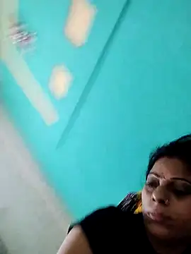 Snapshot of Soniya_Roy chatting on October 2, 2025, 1:45 am Soniya Roy online show from October 2, 2025, 1:45 am