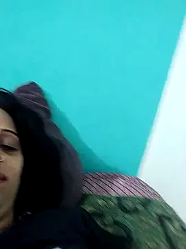 Snapshot of Soniya_Roy chatting on October 19, 2025, 4:13 am Soniya Roy online show from October 19, 2025, 4:13 am