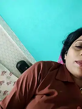 Snapshot of Soniya_Roy chatting on October 22, 2025, 6:29 pm Soniya Roy online show from October 22, 2025, 6:29 pm