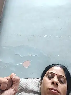 Snapshot of Soniya_Roy chatting on May 30, 2026, 4:37 pm Soniya Roy online show from May 30, 2026, 4:37 pm