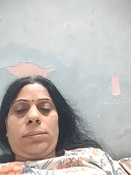 Snapshot of Soniya_Roy chatting on June 19, 2026, 5:17 pm Soniya Roy online show from June 19, 2026, 5:17 pm