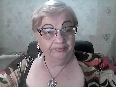 NatalieNorth online show from June 9, 2026, 7:47 pm
