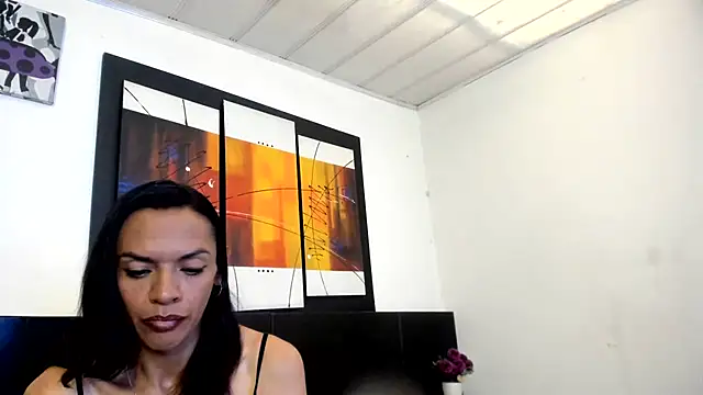 MeganRhyder online show from August 5, 2026, 6:44 pm