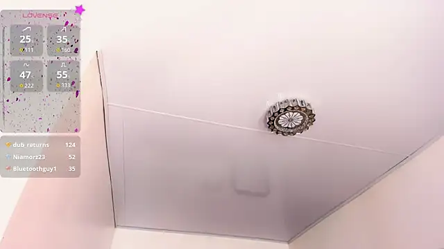 Snapshot of Rossedewitt_ chatting on September 29, 2025, 11:48 am Rossedewitt online show from September 29, 2025, 11:48 am