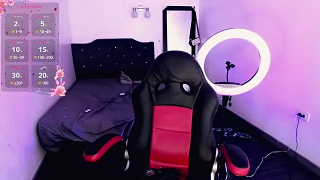 Snapshot of Rossedewitt_ chatting on October 10, 2025, 7:46 pm Rossedewitt online show from October 10, 2025, 7:46 pm