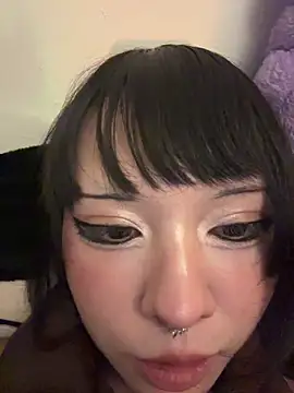 Kitty yukimura online show from May 13, 2026, 3:04 am