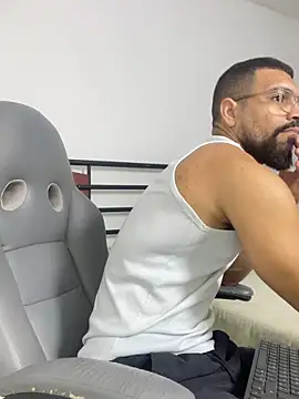 vincentjaxon online show from February 22, 2026, 12:26 pm