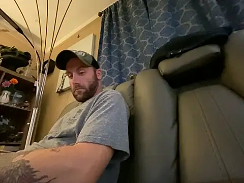 Luv2SuckBWC92 online show from July 22, 2026, 1:41 am