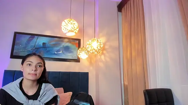 LunaAspen  online show from November 20, 2025, 5:56 pm