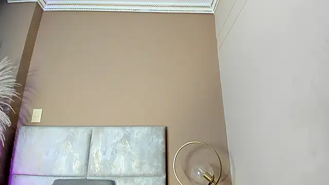 Snapshot of LunaAspen_ chatting on May 28, 2026, 6:49 pm LunaAspen online show from May 28, 2026, 6:49 pm