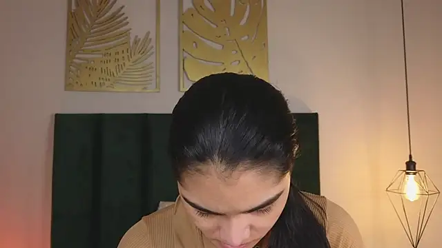 Snapshot of LunaAspen_ chatting on June 15, 2026, 5:59 pm LunaAspen online show from June 15, 2026, 5:59 pm