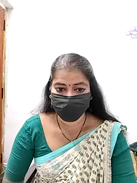 Snapshot of tamil_Sigappu_Roja chatting on February 14, 2026, 12:51 am tamil Sigappu Roja online show from February 14, 2026, 12:51 am