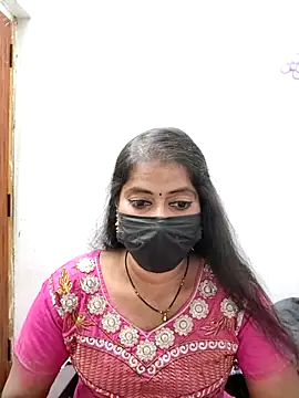 Snapshot of tamil_Sigappu_Roja chatting on March 3, 2026, 1:06 pm tamil Sigappu Roja online show from March 3, 2026, 1:06 pm