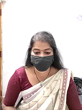 Snapshot of tamil_Sigappu_Roja chatting on March 4, 2026, 1:11 am tamil Sigappu Roja online show from March 4, 2026, 1:11 am