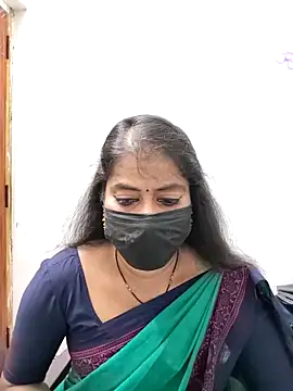 Snapshot of tamil_Sigappu_Roja chatting on March 5, 2026, 1:23 am tamil Sigappu Roja online show from March 5, 2026, 1:23 am