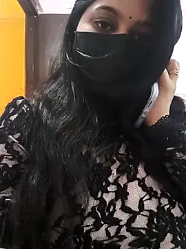 Cute Avni99 online show from November 25, 2025, 6:13 am