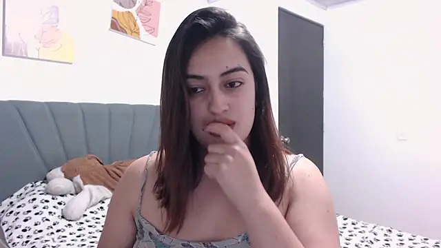 Snapshot of Meggan_n chatting on October 3, 2025, 3:14 am Meggan n online show from October 3, 2025, 3:14 am