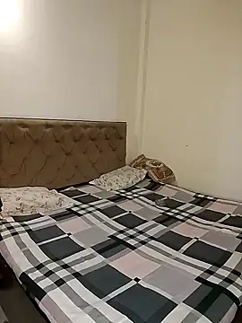 missneha61 online show from September 24, 2025, 7:12 am