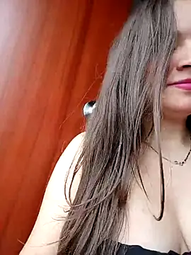 Snapshot of Isa_Acosta chatting on October 2, 2025, 2:02 pm Isa Acosta online show from October 2, 2025, 2:02 pm