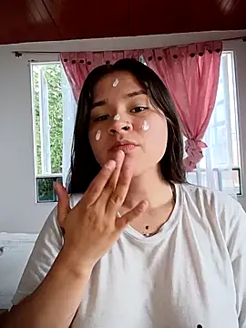 Isa Acosta online show from November 30, 2025, 2:54 pm