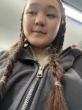 KissMeEva online show from September 24, 2025, 2:09 pm