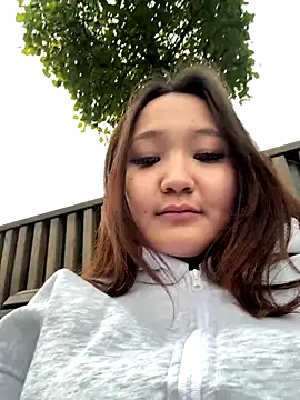 KissMeEva online show from October 8, 2025, 2:25 pm