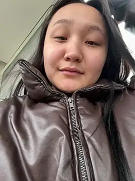 KissMeEva online show from October 19, 2025, 8:37 am