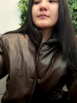 KissMeEva online show from October 22, 2025, 7:41 am