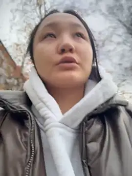 KissMeEva online show from October 30, 2025, 12:39 pm