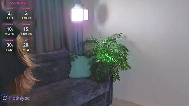 Snapshot of Hot_ksy chatting on October 2, 2025, 8:38 pm Hot ksy online show from October 2, 2025, 8:38 pm