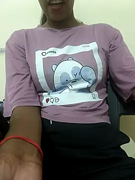 Snapshot of Alia-00 chatting on September 20, 2025, 3:40 am Alia-00 online show from September 20, 2025, 3:40 am