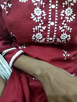 Snapshot of Alia-00 chatting on September 27, 2025, 4:06 am Alia-00 online show from September 27, 2025, 4:06 am