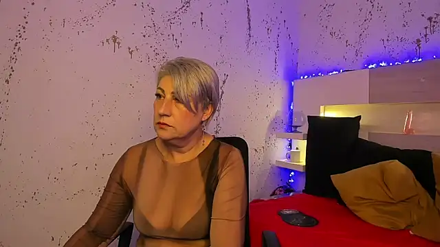 Snapshot of JaddeWalker chatting on November 7, 2025, 11:21 am JaddeWalker online show from November 7, 2025, 11:21 am