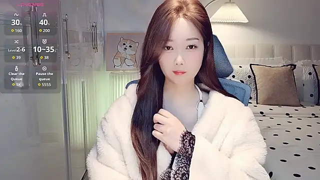 Snapshot of Xiaotantan-99 chatting on March 19, 2026, 7:18 pm Xiaotantan-99 online show from March 19, 2026, 7:18 pm