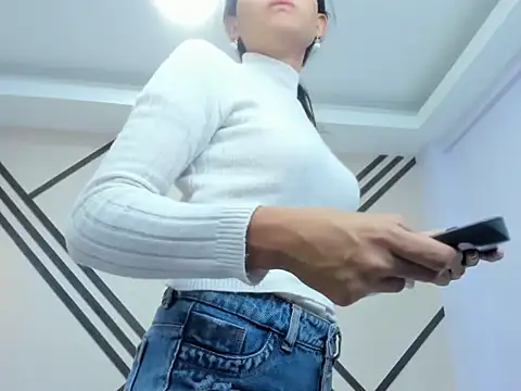 Snapshot of MadissonScotts chatting on September 16, 2025, 11:22 am MadissonScotts online show from September 16, 2025, 11:22 am