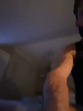 Snapshot of Michel_huge chatting on September 25, 2025, 5:05 pm Michel huge online show from September 25, 2025, 5:05 pm