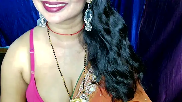 QUEEN SAKHI- online show from June 10, 2026, 9:08 am