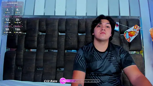 EmilyANDrew  online show from September 30, 2025, 4:50 am