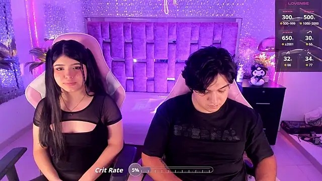 EmilyANDrew  online show from October 3, 2025, 4:20 am