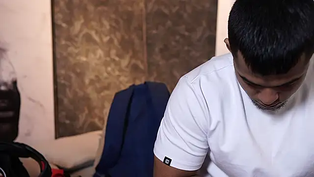 Thiago Valente online show from October 21, 2025, 12:50 pm