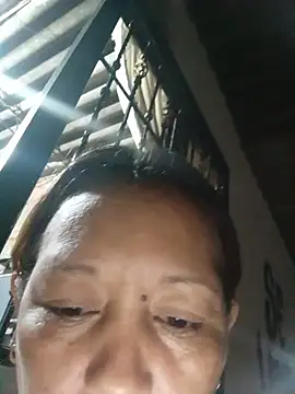 marinita13 online show from June 20, 2026, 2:14 am