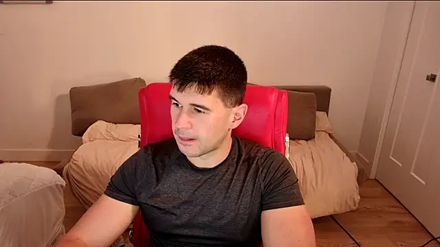 Snapshot of Sand0w chatting on September 26, 2025, 9:52 pm Sand0w online show from September 26, 2025, 9:52 pm