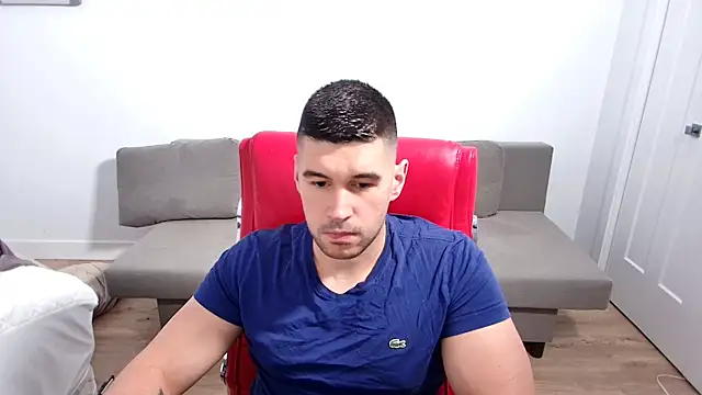 Snapshot of Sand0w chatting on September 29, 2025, 6:13 pm Sand0w online show from September 29, 2025, 6:13 pm