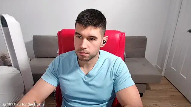 Snapshot of Sand0w chatting on October 30, 2025, 7:47 pm Sand0w online show from October 30, 2025, 7:47 pm